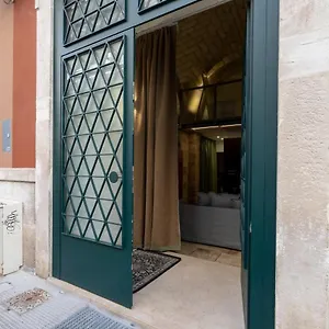 Stazione & Politecnico Stylish With Netflix Apartament Bari