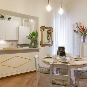 Maison Vittoria Apartment